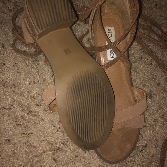 Steve Madden Rizzaa Strappy Sandal - Picture 4 of 4